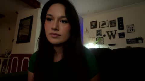 hannahbbgirl online show from March 28, 2026, 7:52 am