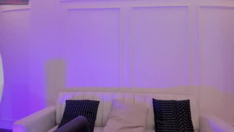 HANNAH J online show from February 18, 2026, 12:34 pm