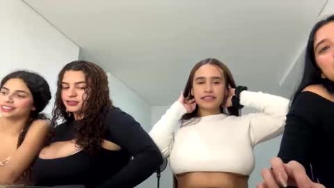 hannakoff online show from January 3, 2025, 2:32 am