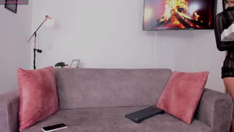 Hanna Os online show from January 18, 2025, 3:59 pm