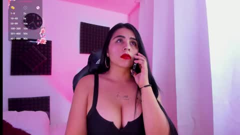 Hanna  online show from September 28, 2025, 12:27 am