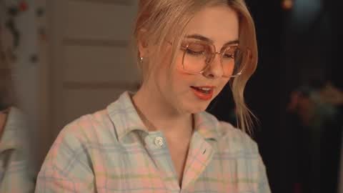 Hanna online show from December 10, 2024, 5:39 am