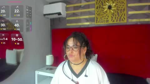 Hanny  online show from April 7, 2026, 2:12 am