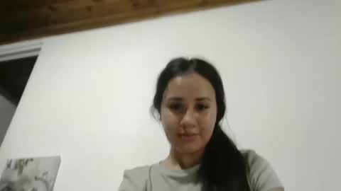 Snapshot of hanny_kail chatting on October 10, 2025, 12:31 am hanny online show from October 10, 2025, 12:31 am