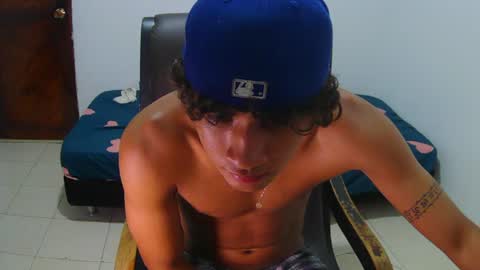 Snapshot of hansel_take chatting on June 24, 2026, 10:20 pm hansel_take online show from June 24, 2026, 10:20 pm