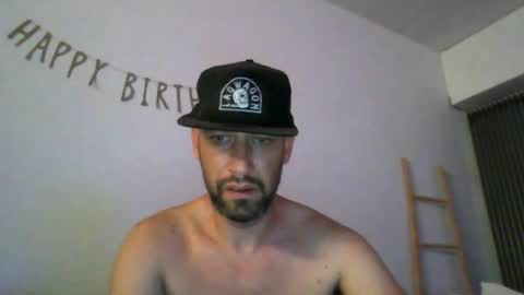 Snapshot of hansjegezoien chatting on June 15, 2026, 9:39 pm hansjegezoien online show from June 15, 2026, 9:39 pm