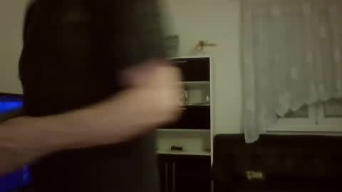 hanzik1954 online show from February 9, 2025, 9:39 pm