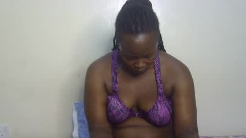 Snapshot of happy_darling chatting on October 12, 2025, 6:29 pm happy online show from October 12, 2025, 6:29 pm