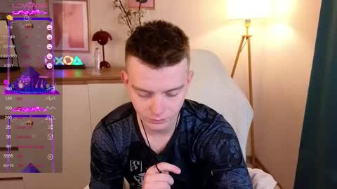 Jack online show from October 2, 2025, 7:43 pm