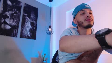 happy_hot7 online show from February 20, 2025, 3:45 am