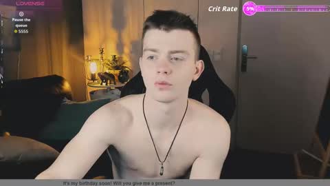 happydeimos online show from November 26, 2025, 9:49 pm