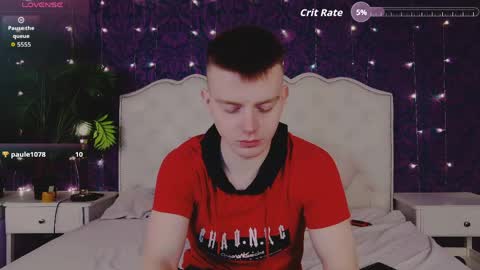 Snapshot of happydeimos chatting on May 4, 2026, 11:01 pm happydeimos online show from May 4, 2026, 11:01 pm