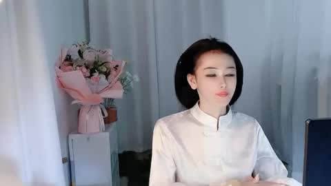 Snapshot of happyflower802318 chatting on April 27, 2026, 3:32 pm Daisy online show from April 27, 2026, 3:32 pm