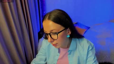 Stephanie online show from October 26, 2025, 4:46 pm