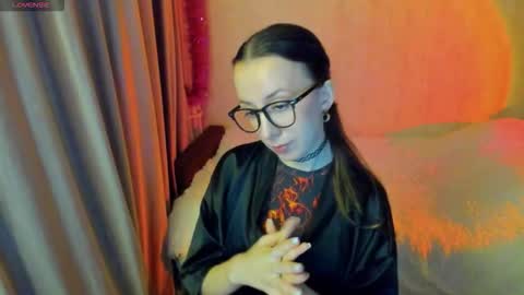 Stephanie online show from November 7, 2025, 5:57 pm