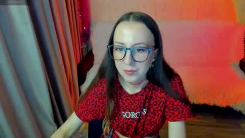 Stephanie online show from November 21, 2025, 7:23 pm