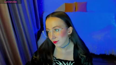 Stephanie online show from February 4, 2026, 7:53 pm