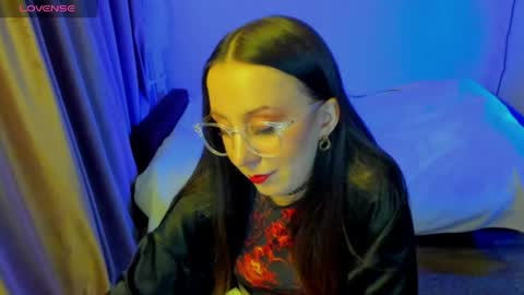Stephanie online show from June 3, 2026, 8:14 pm