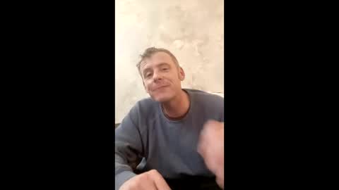 Snapshot of happyveet chatting on April 8, 2026, 4:51 pm happyveet online show from April 8, 2026, 4:51 pm