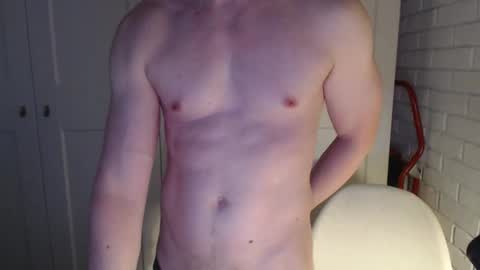 happyvelvetpaw online show from February 2, 2026, 7:01 pm