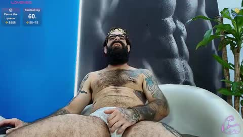haraldsmed0 online show from May 1, 2026, 1:26 pm