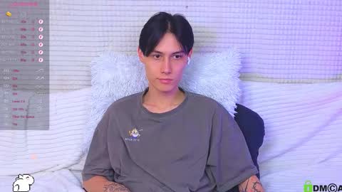 Mark online show from October 21, 2025, 9:37 pm