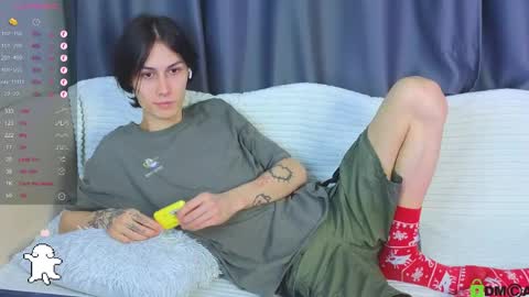 Mark online show from April 20, 2026, 11:17 pm