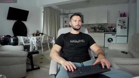 Hard Cock online show from October 5, 2025, 2:59 pm