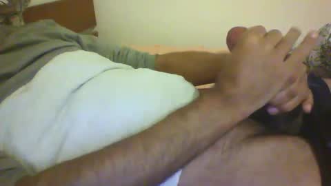 Snapshot of hard_cock_32 chatting on February 8, 2025, 12:28 pm hard_cock_32 online show from February 8, 2025, 12:28 pm