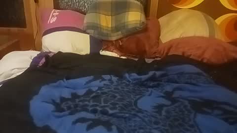 hardben90 online show from February 11, 2025, 7:05 pm