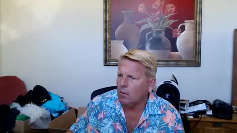 Steele and Cassie online show from June 3, 2026, 8:14 pm