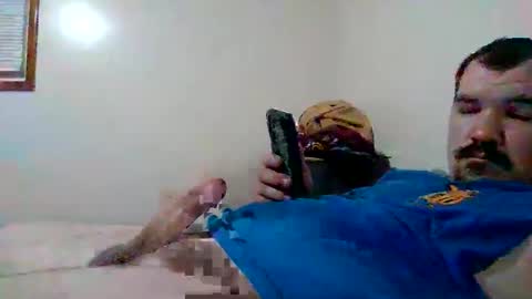 Snapshot of hardcockoncam22 chatting on March 10, 2026, 1:21 am cervixpainter25 online show from March 10, 2026, 1:21 am