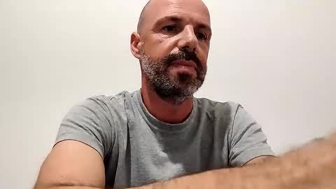 Snapshot of hardcumpleasure chatting on May 5, 2026, 7:44 pm hardcumpleasure online show from May 5, 2026, 7:44 pm