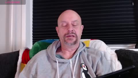 MrLazy online show from January 8, 2025, 12:38 am