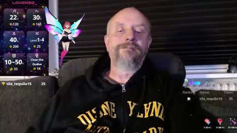 MrLazy online show from October 1, 2025, 5:52 pm