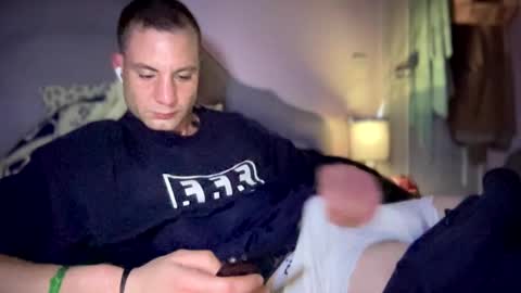 Snapshot of hardnstyle chatting on January 13, 2025, 4:39 am HARD AND STYLE online show from January 13, 2025, 4:39 am