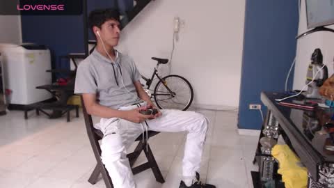 Andres Dean online show from February 12, 2025, 9:54 pm