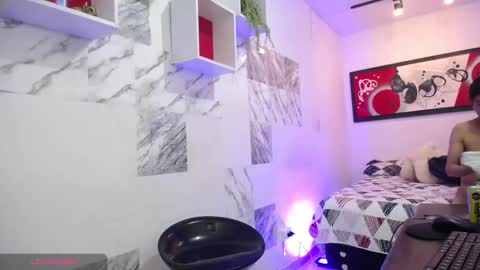 Andres Dean online show from March 7, 2025, 9:06 pm