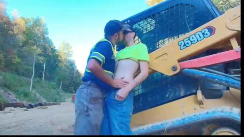 hardworkertn online show from October 27, 2025, 5:50 pm