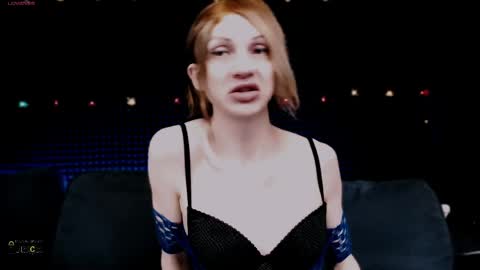 Miss Hardy online show from April 19, 2026, 3:28 am