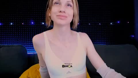 Miss Hardy online show from June 5, 2026, 3:57 am