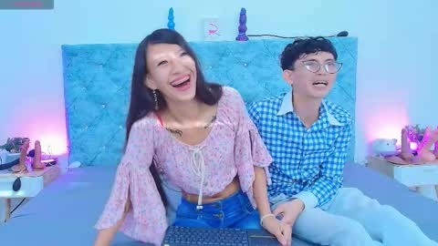 H A R I   A N D R E online show from January 18, 2026, 1:26 pm