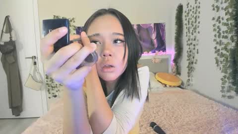 Maya online show from December 2, 2025, 2:12 pm