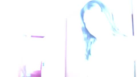       online show from November 19, 2025, 3:45 pm