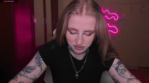 Julia online show from January 23, 2025, 5:13 am