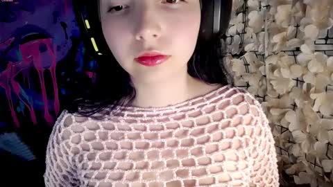 Snapshot of harmonys_couple_ chatting on September 28, 2025, 1:55 am Harmonys World online show from September 28, 2025, 1:55 am