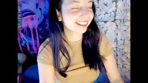 Snapshot of harmonys_couple_ chatting on October 15, 2025, 8:53 pm Harmonys World online show from October 15, 2025, 8:53 pm