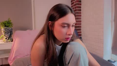 Snapshot of harmonytisor chatting on October 15, 2025, 7:41 am Josie online show from October 15, 2025, 7:41 am