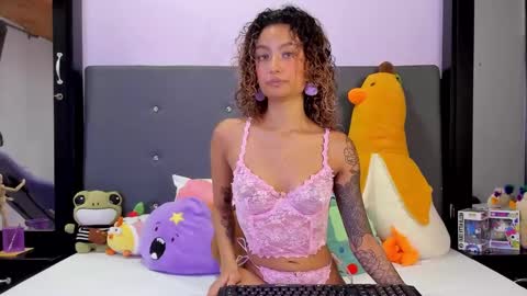 Harmony Hill online show from February 22, 2026, 2:56 am