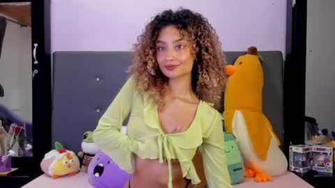 Harmony Hill online show from April 15, 2026, 2:40 am